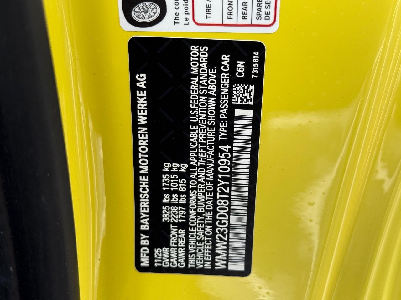 MINI Hardtop 2 Door Vehicle Image 17