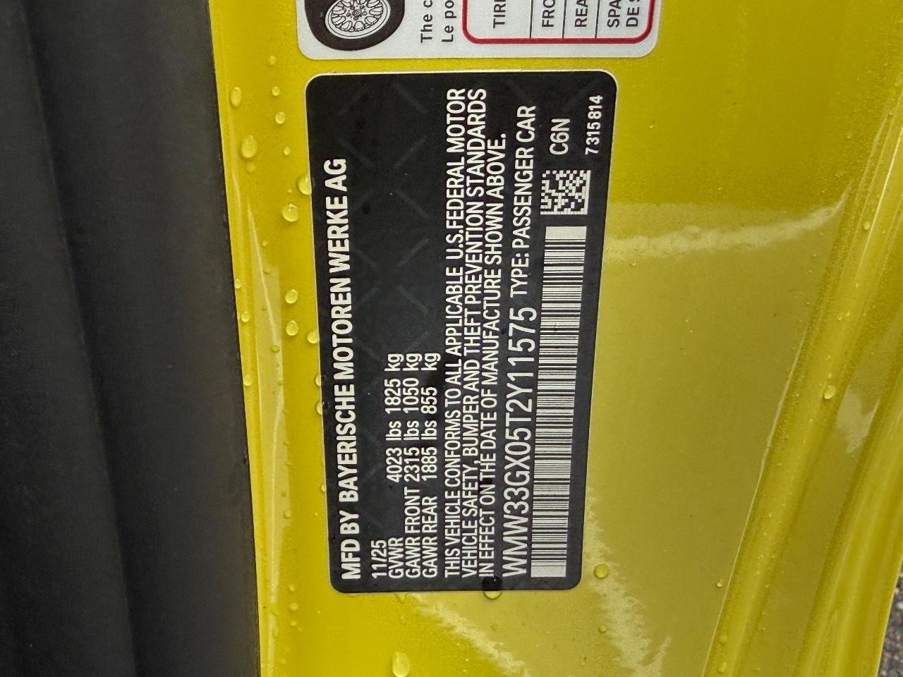 MINI Convertible Vehicle Image 16