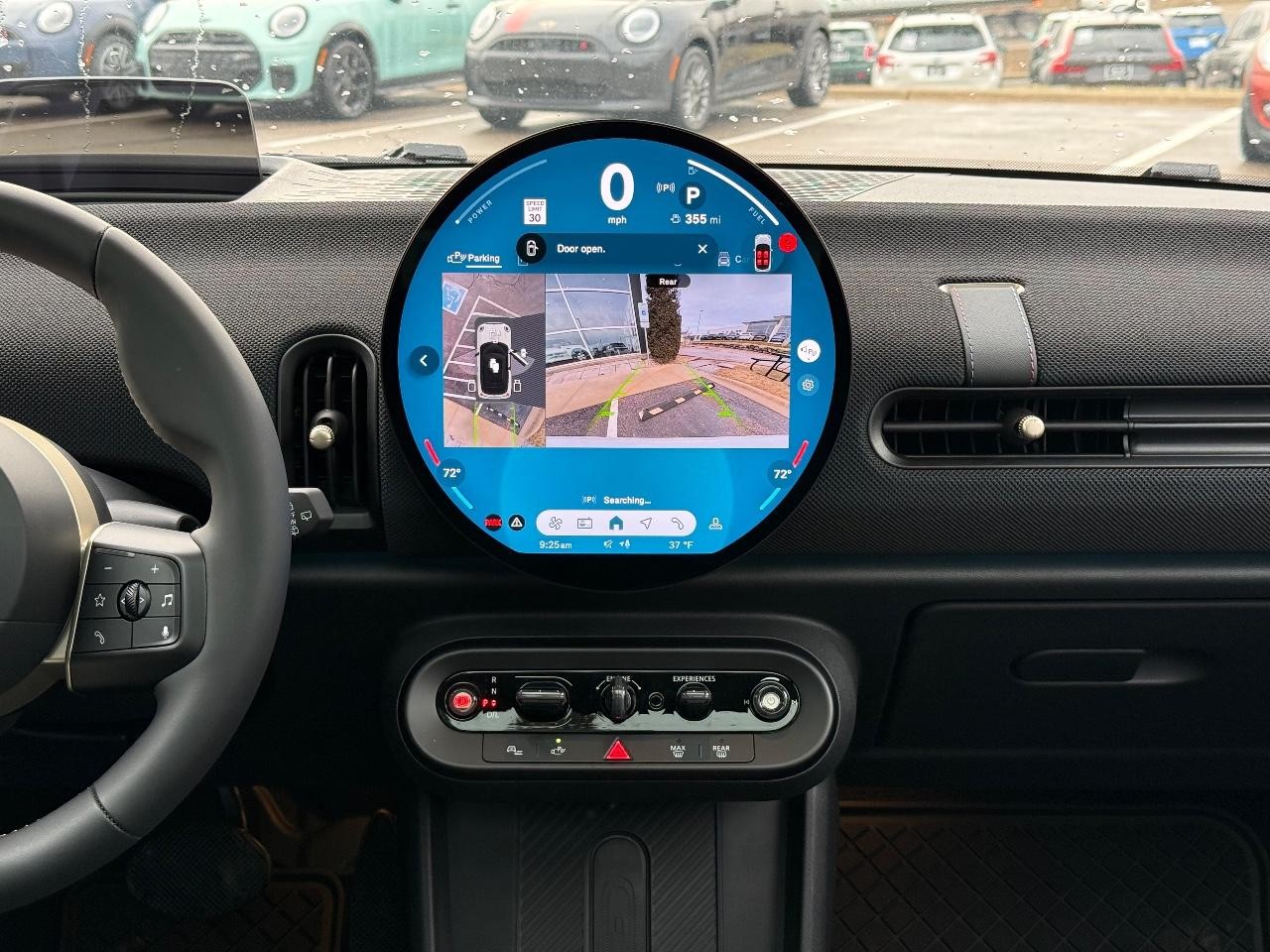 MINI Hardtop 2 Door Vehicle Image 07