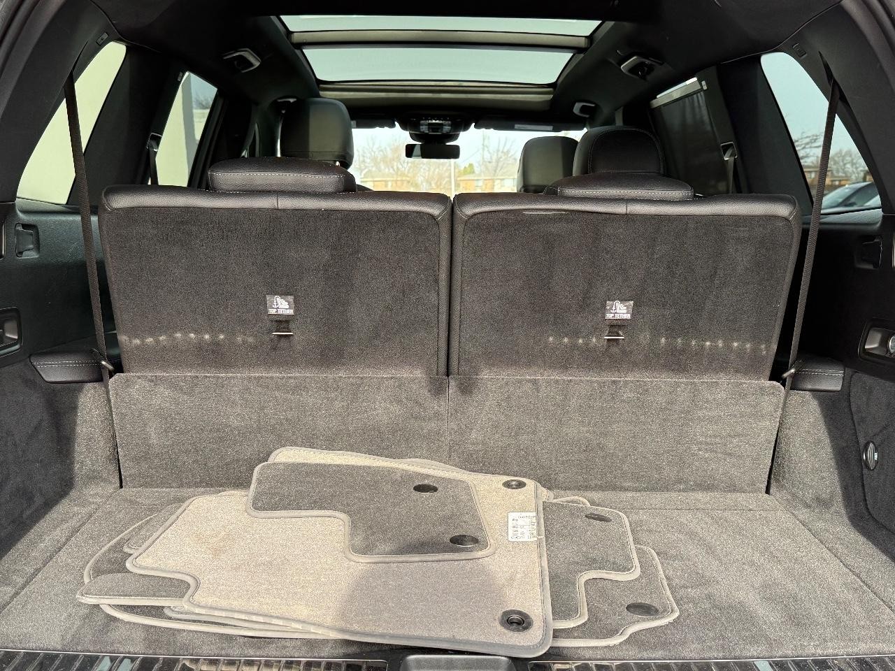 Mercedes-Benz GLS Vehicle Image 05