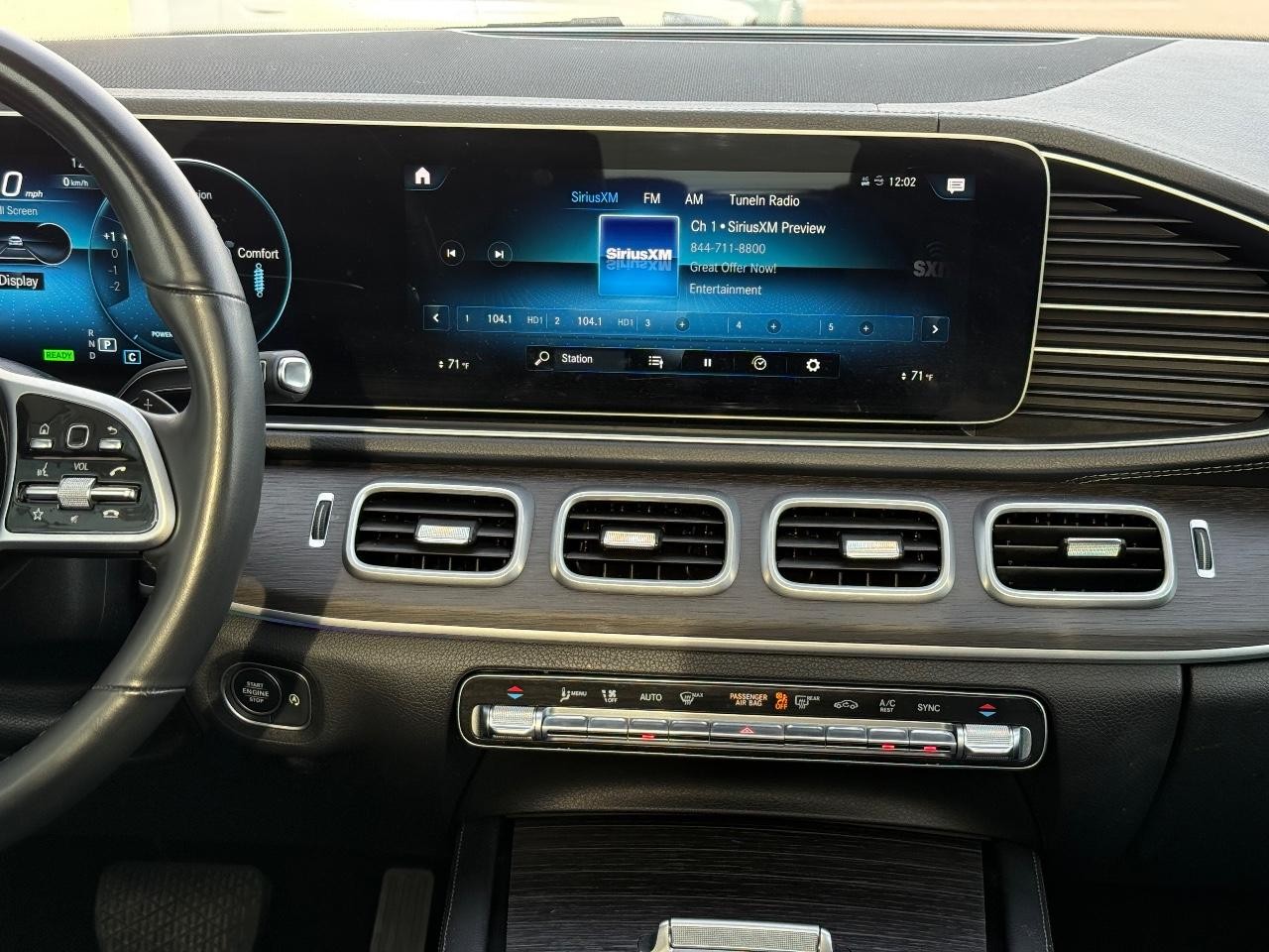 Mercedes-Benz GLS Vehicle Image 13