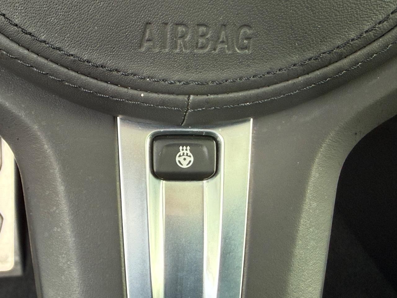 BMW 4 Series Vehicle Image 18