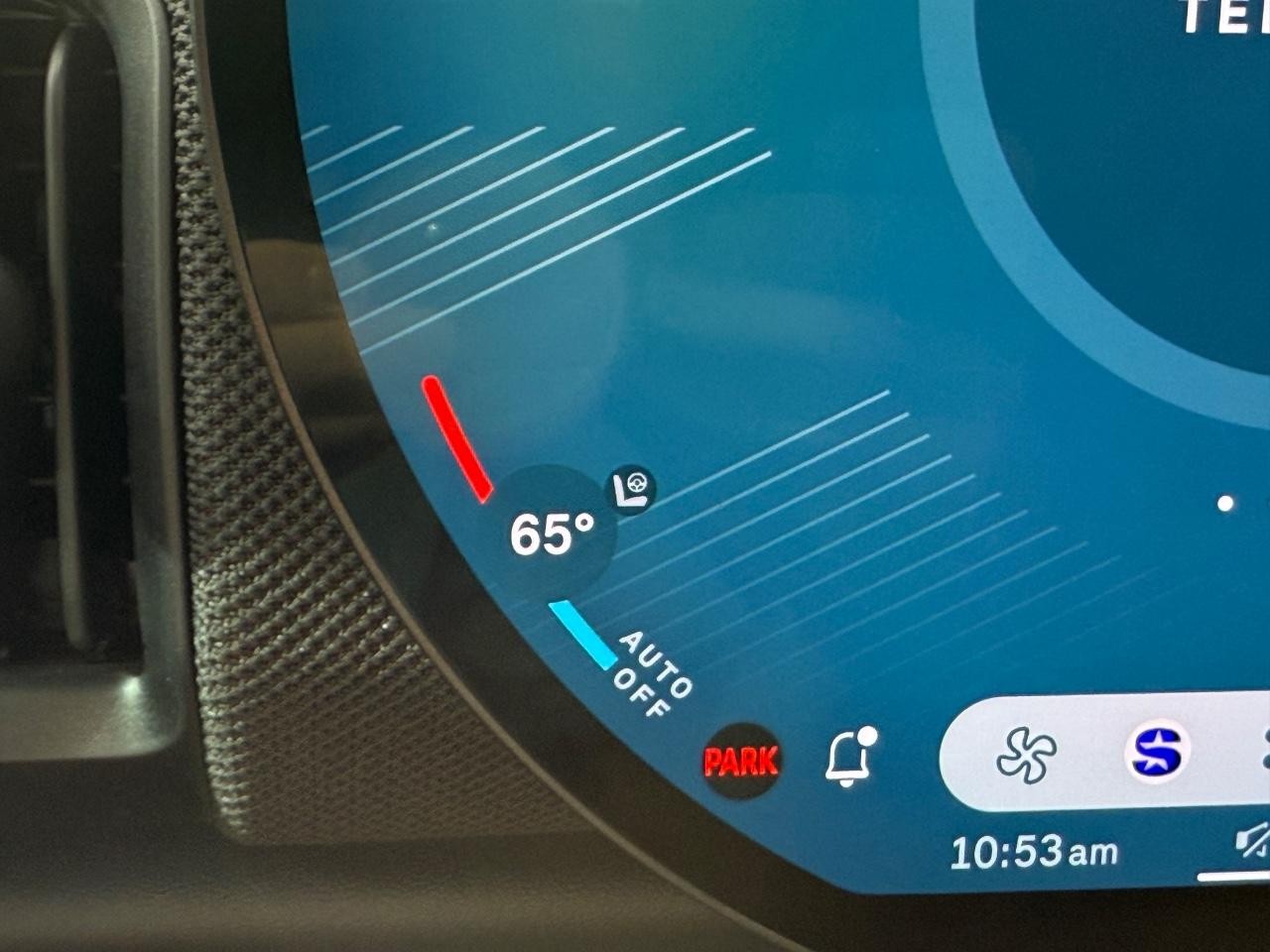 MINI Convertible Vehicle Image 15