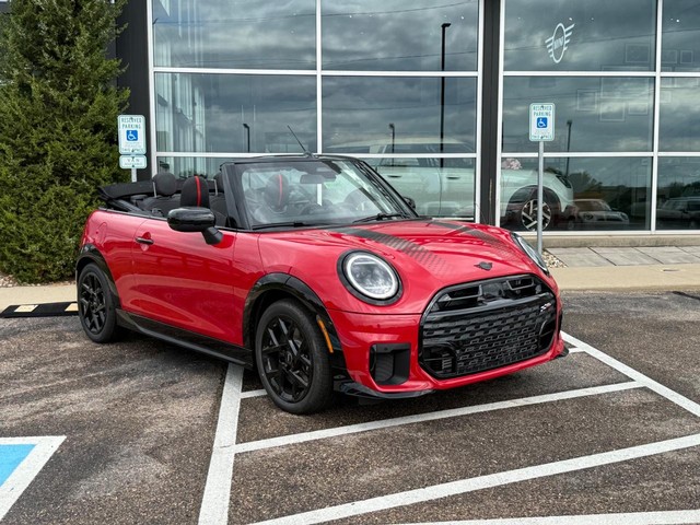 more details - mini convertible