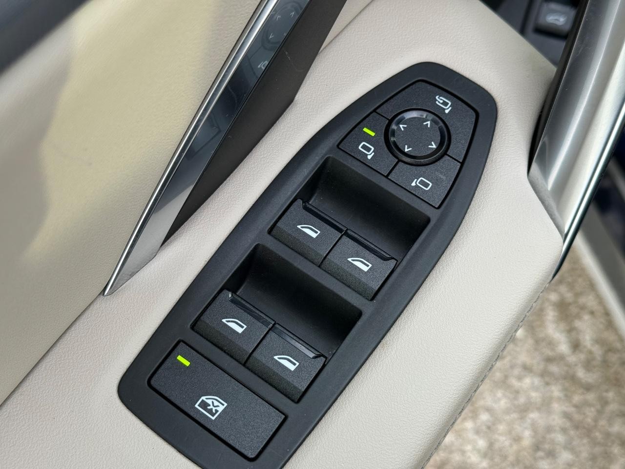 BMW X1 Vehicle Image 20