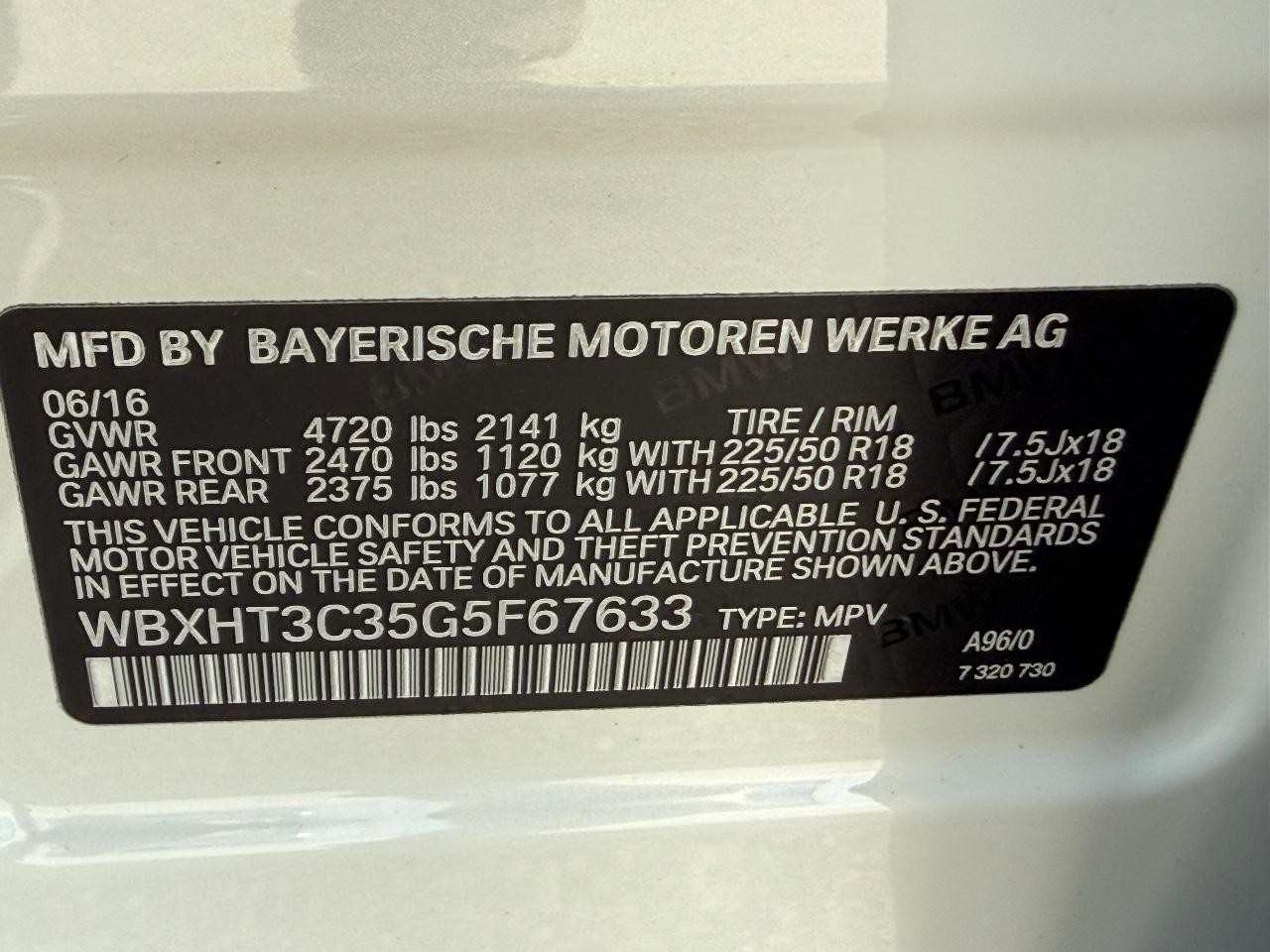 BMW X1 Vehicle Image 22