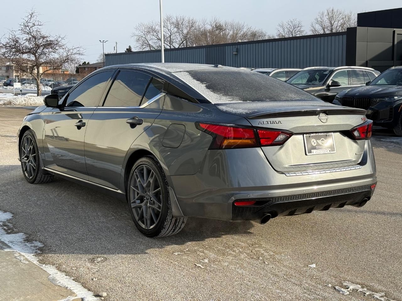 Nissan Altima Vehicle Image 05