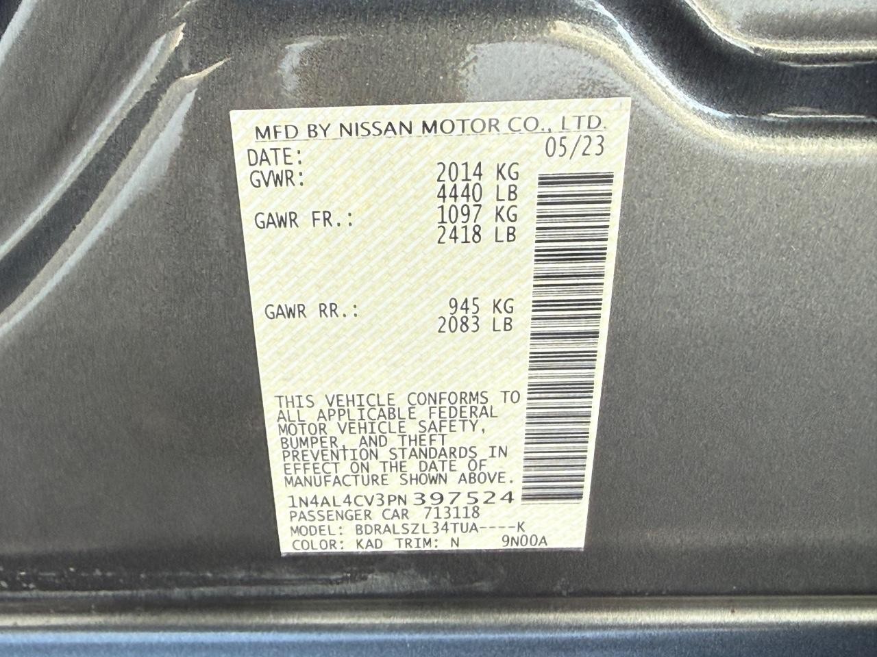 Nissan Altima Vehicle Image 22