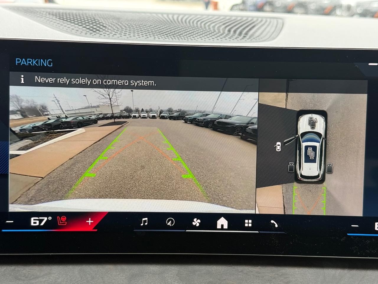 BMW X5 Vehicle Image 14