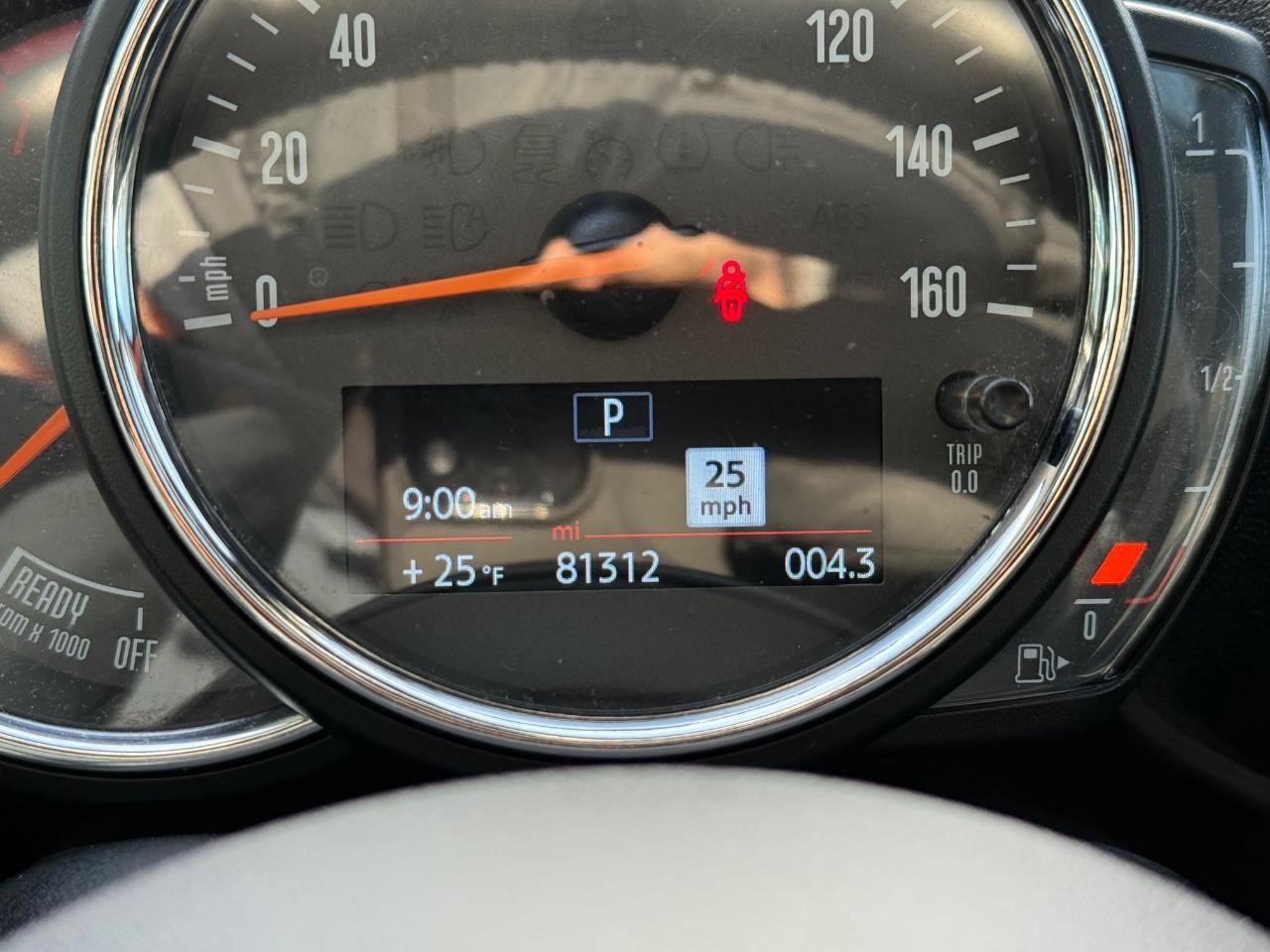 MINI Countryman Vehicle Image 18