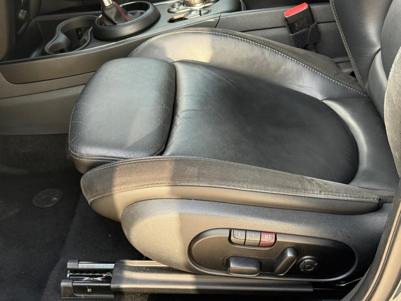 MINI Countryman Vehicle Image 23