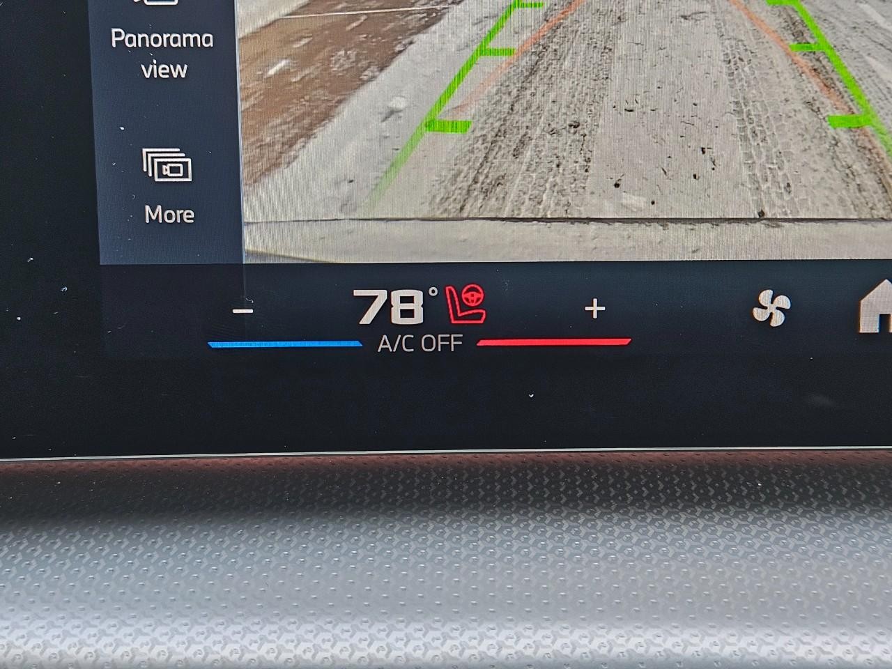 BMW X1 Vehicle Image 19