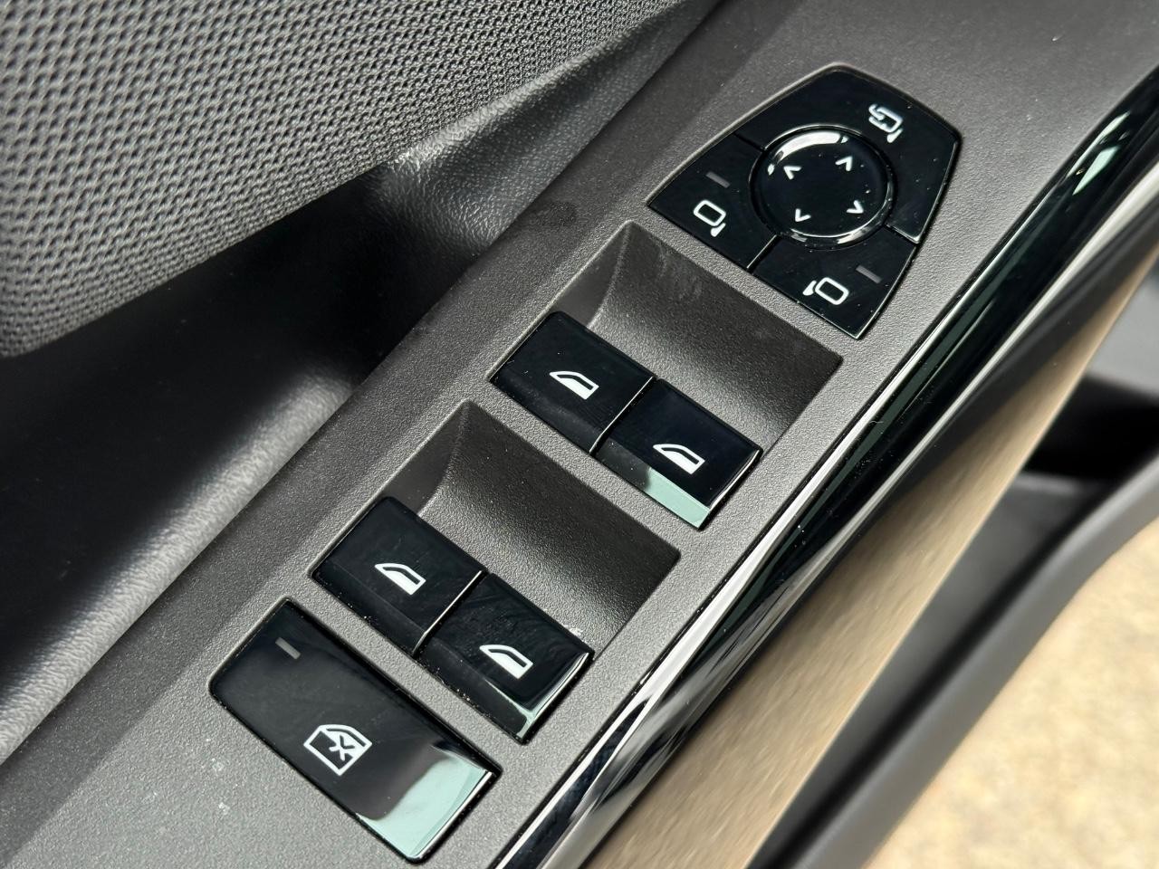 BMW X3 Vehicle Image 18