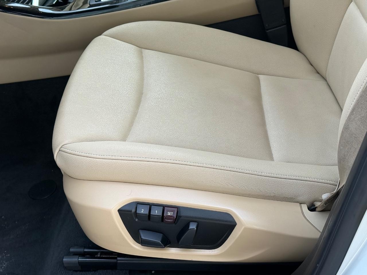 BMW X3 Vehicle Image 22