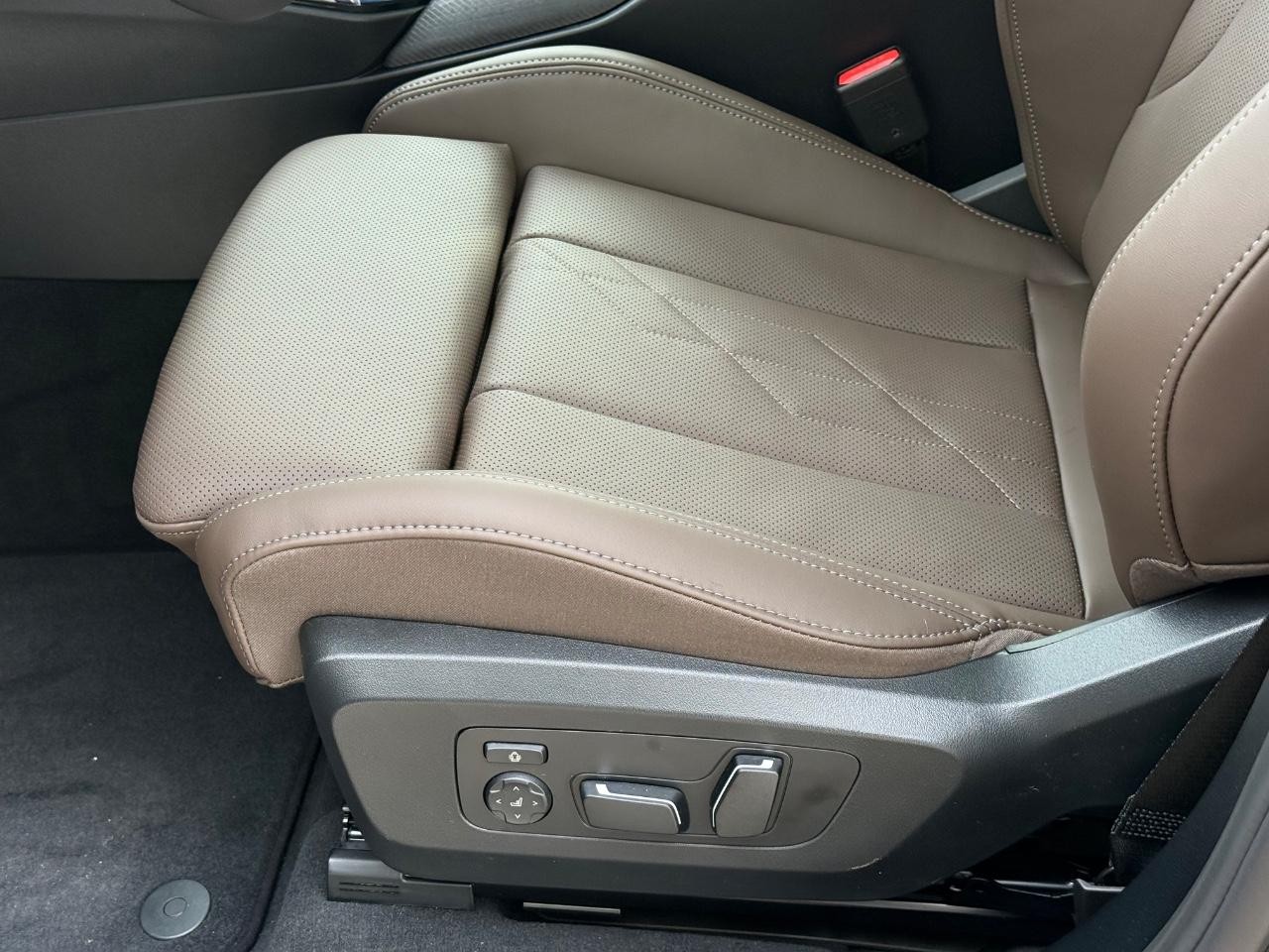 BMW X3 Vehicle Image 16