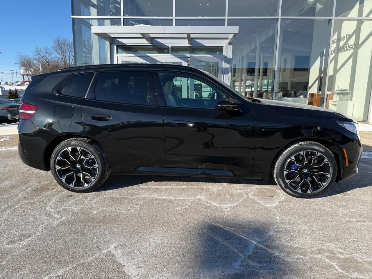 BMW X3 Vehicle Image 02