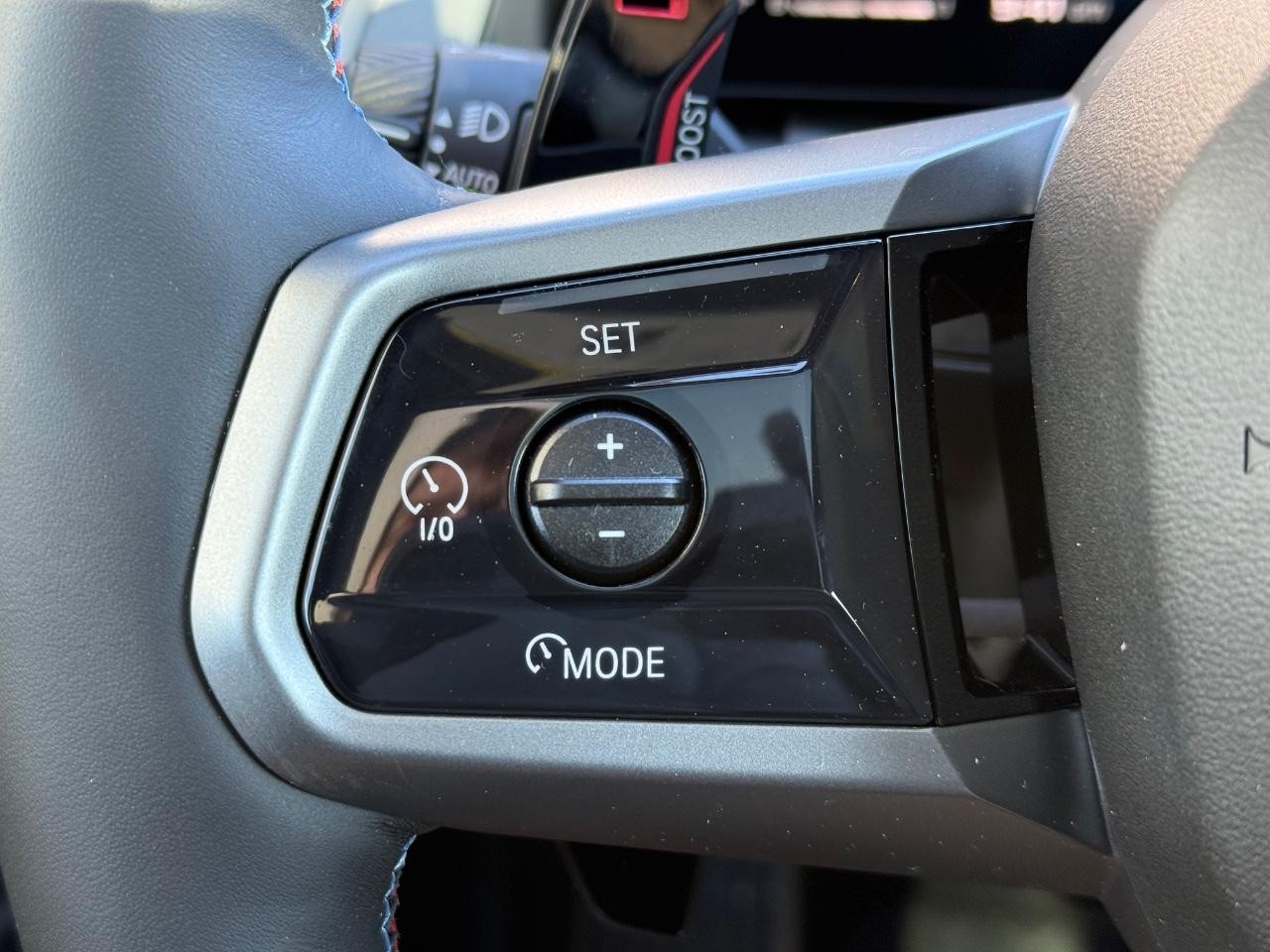 BMW X3 Vehicle Image 12