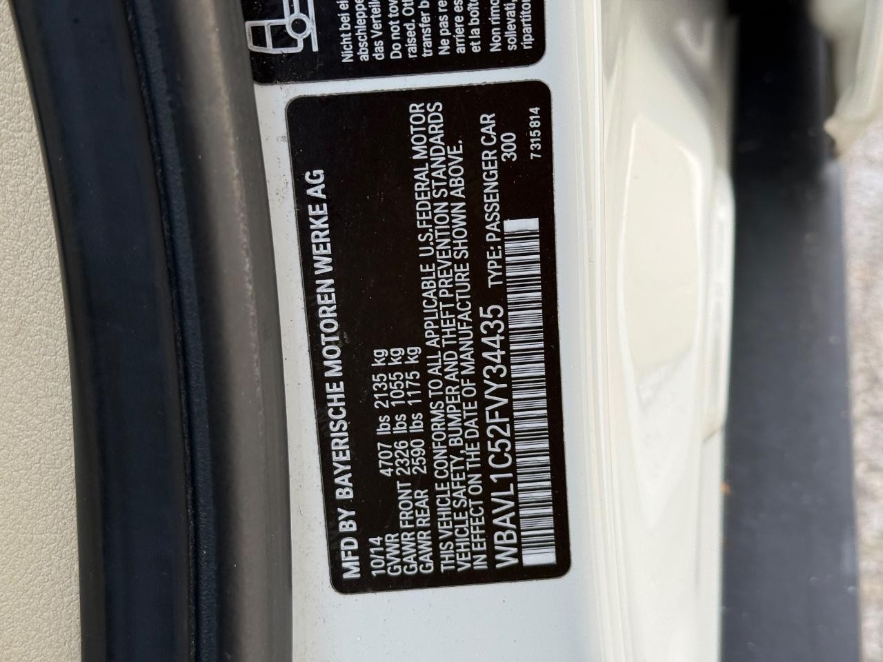 BMW X1 Vehicle Image 23