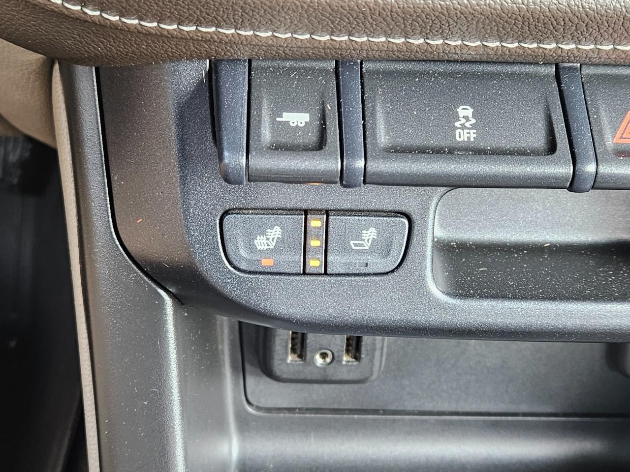 GMC Canyon Vehicle Image 19