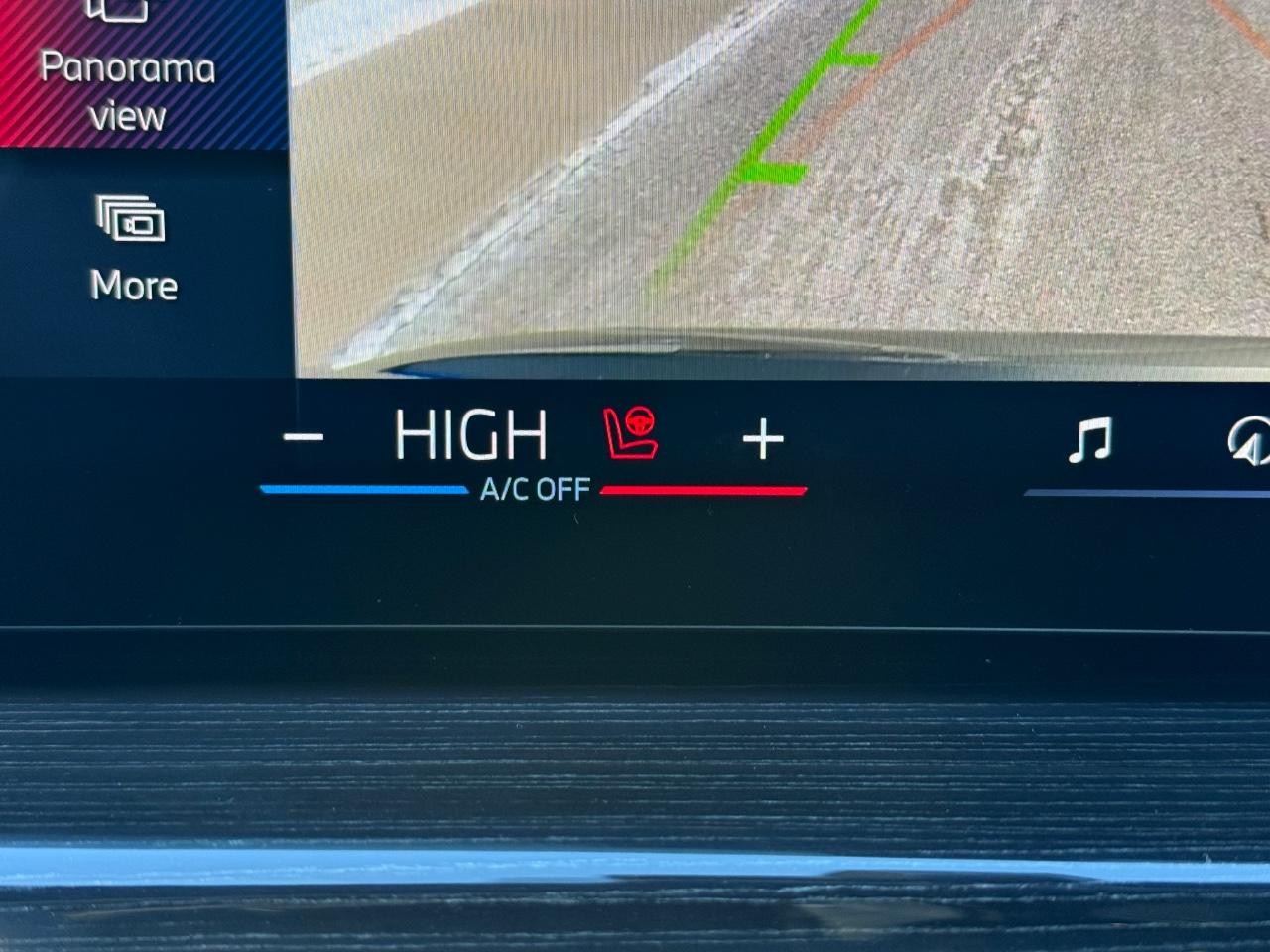 BMW X7 Vehicle Image 21