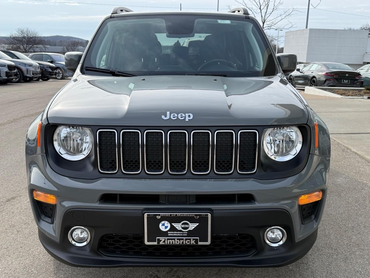 Jeep Renegade Vehicle Image 09