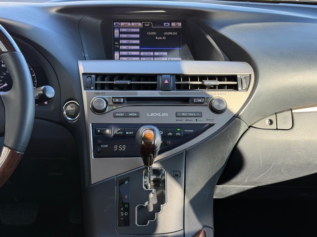 Lexus RX 350 Vehicle Image 12