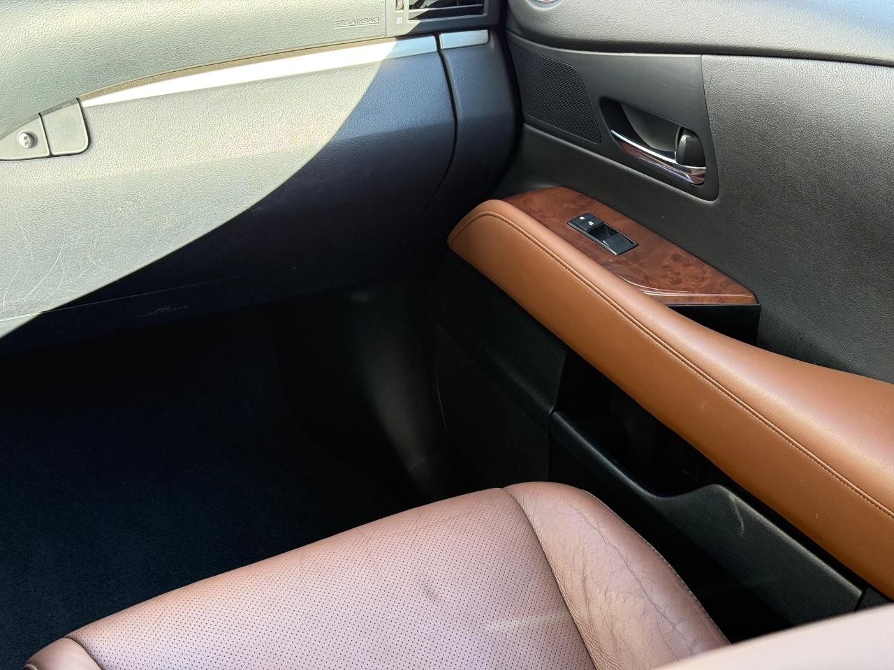 Lexus RX 350 Vehicle Image 15