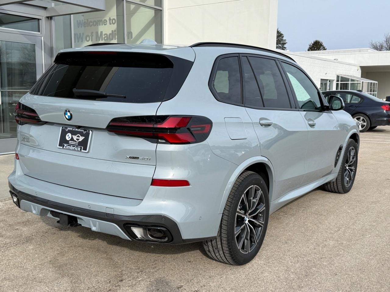 BMW X5 Vehicle Image 03
