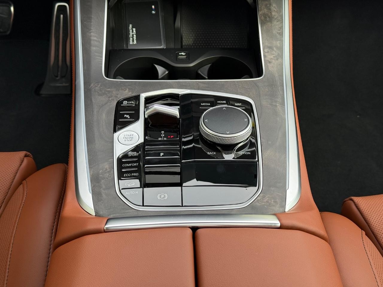 BMW X5 Vehicle Image 08