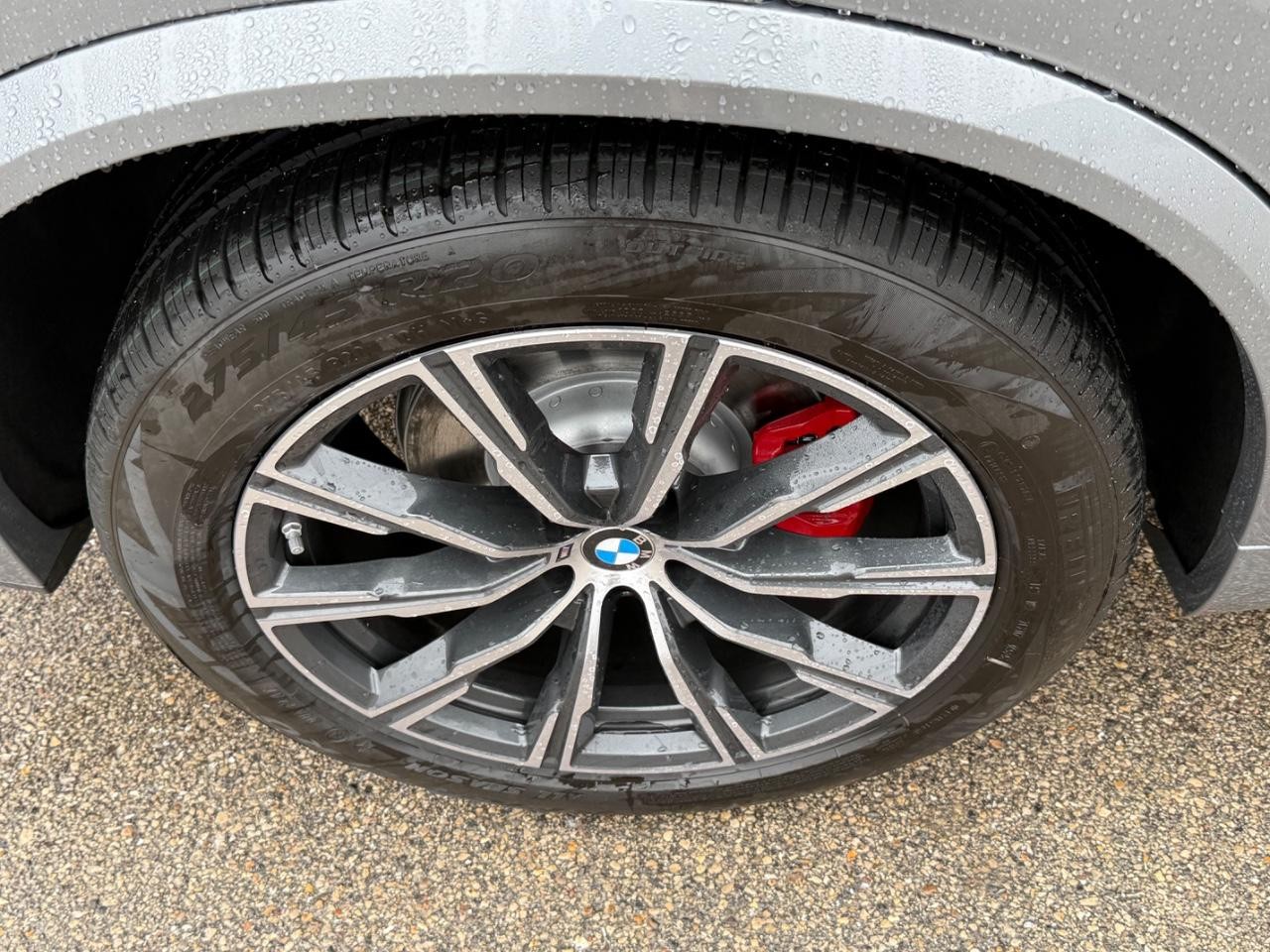 BMW X5 Vehicle Image 04