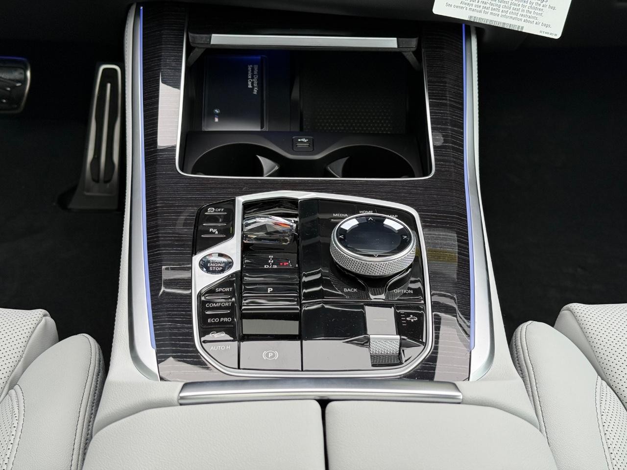 BMW X5 Vehicle Image 08