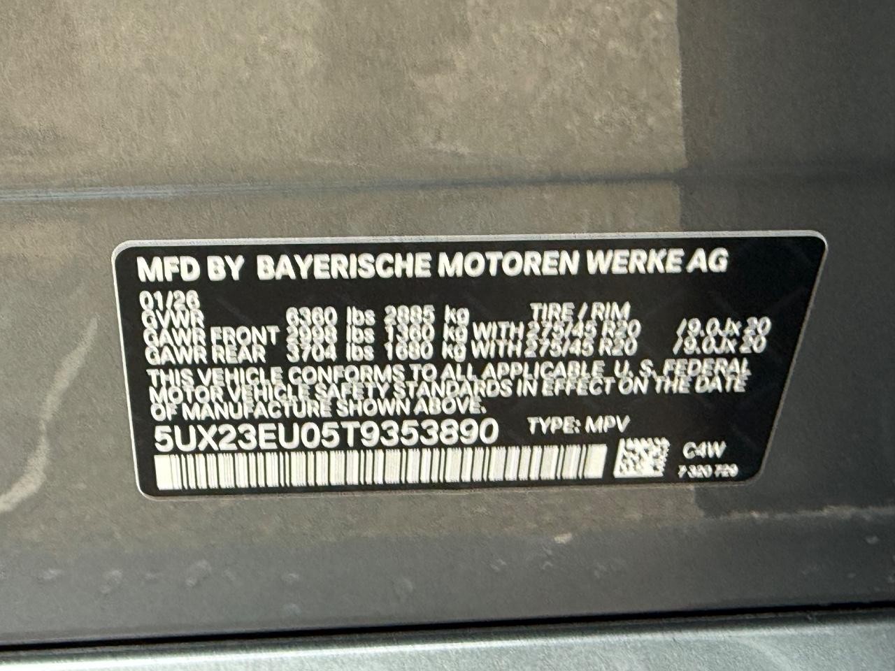 BMW X5 Vehicle Image 18