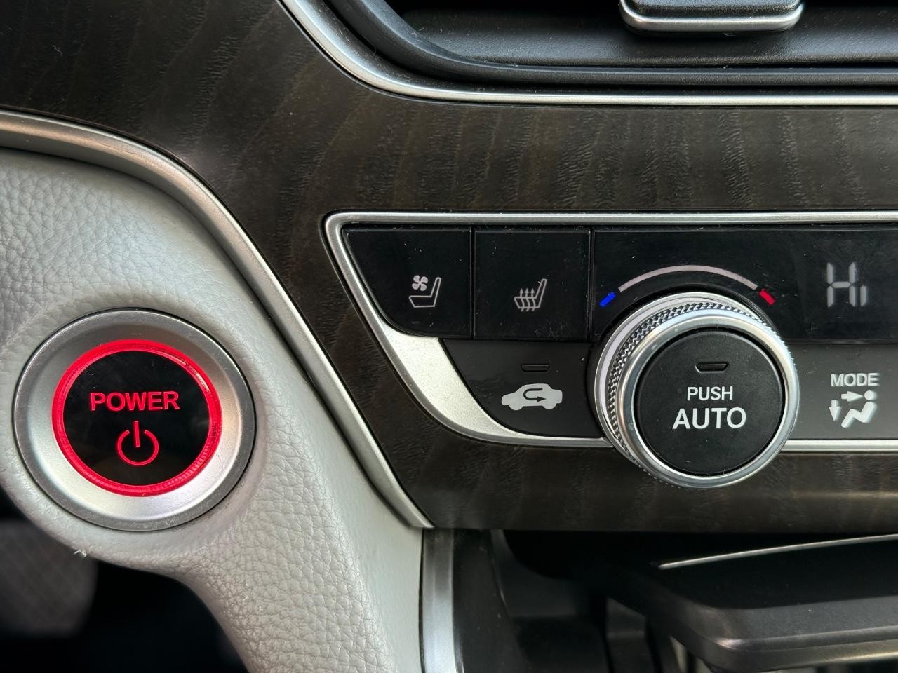 Honda Accord Hybrid Vehicle Image 21