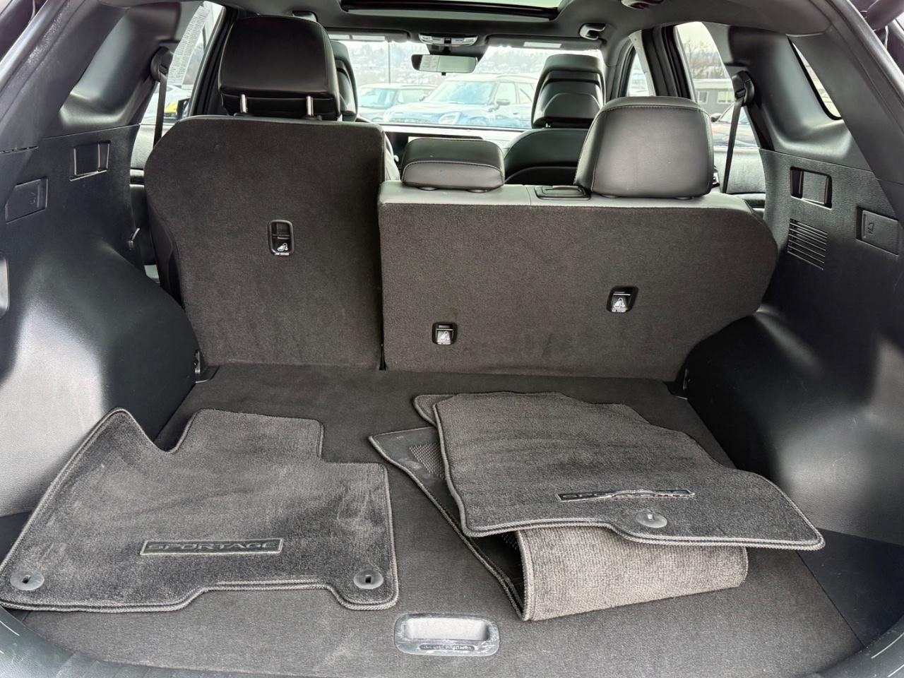 Kia Sportage Vehicle Image 05