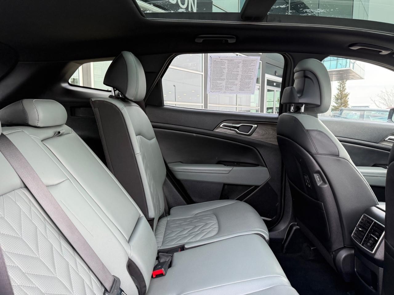 Kia Sportage Vehicle Image 10