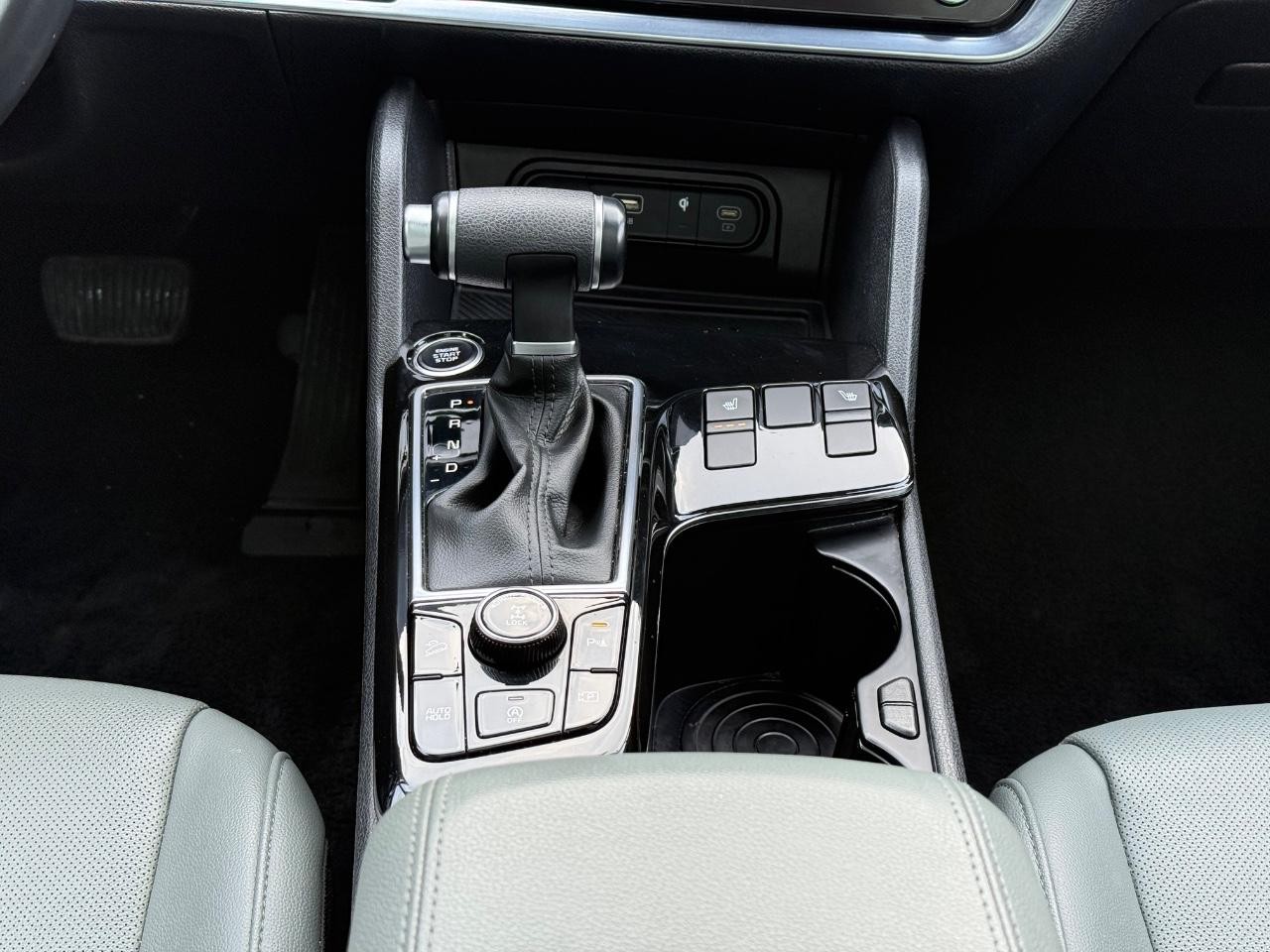 Kia Sportage Vehicle Image 13