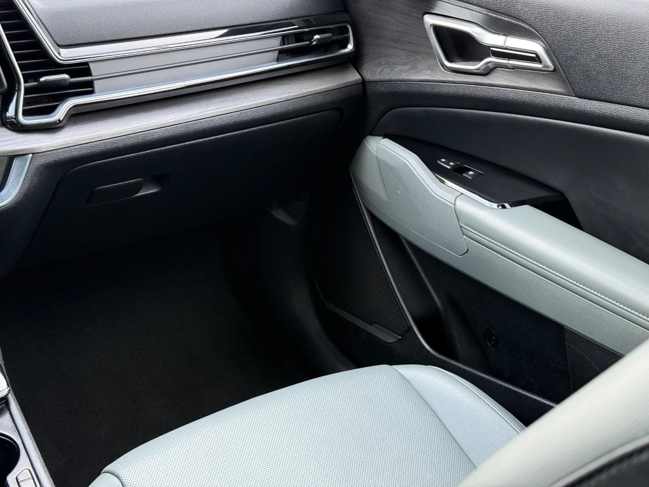 Kia Sportage Vehicle Image 15