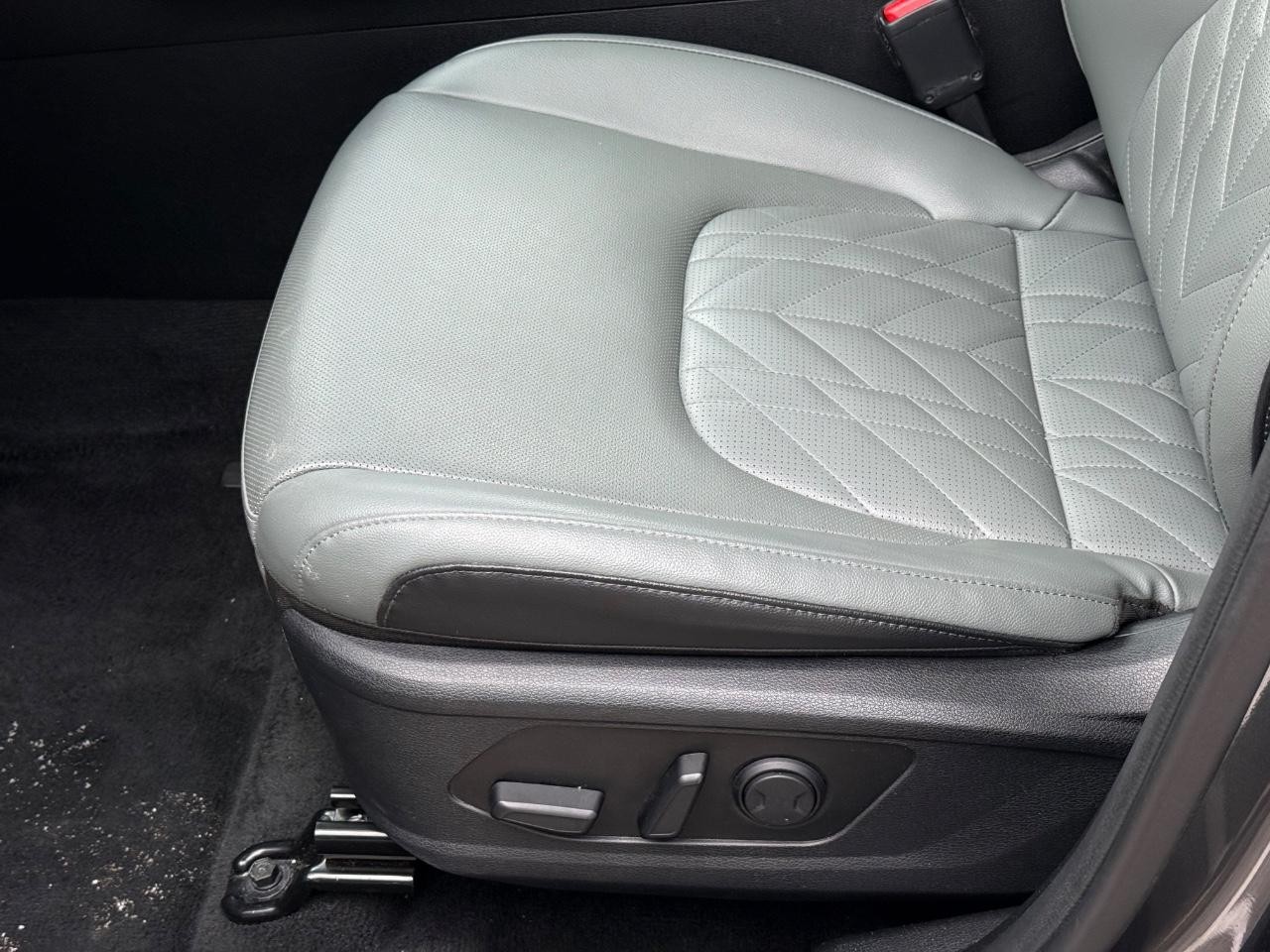 Kia Sportage Vehicle Image 22