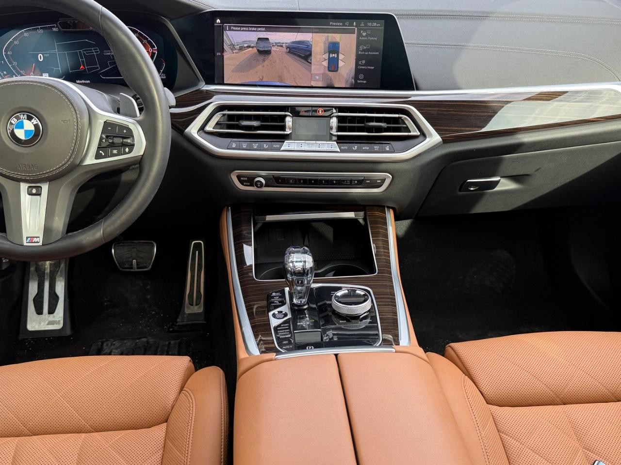 BMW X5 Vehicle Image 11