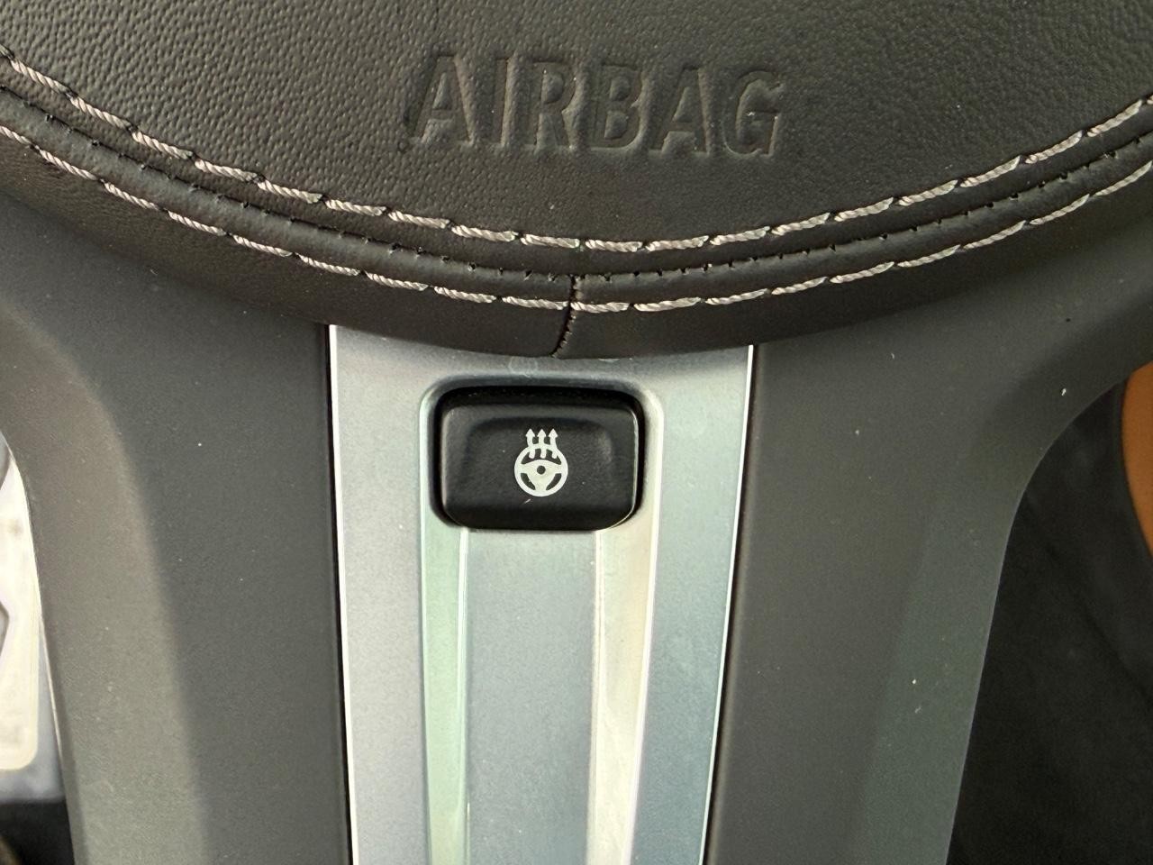 BMW X5 Vehicle Image 19