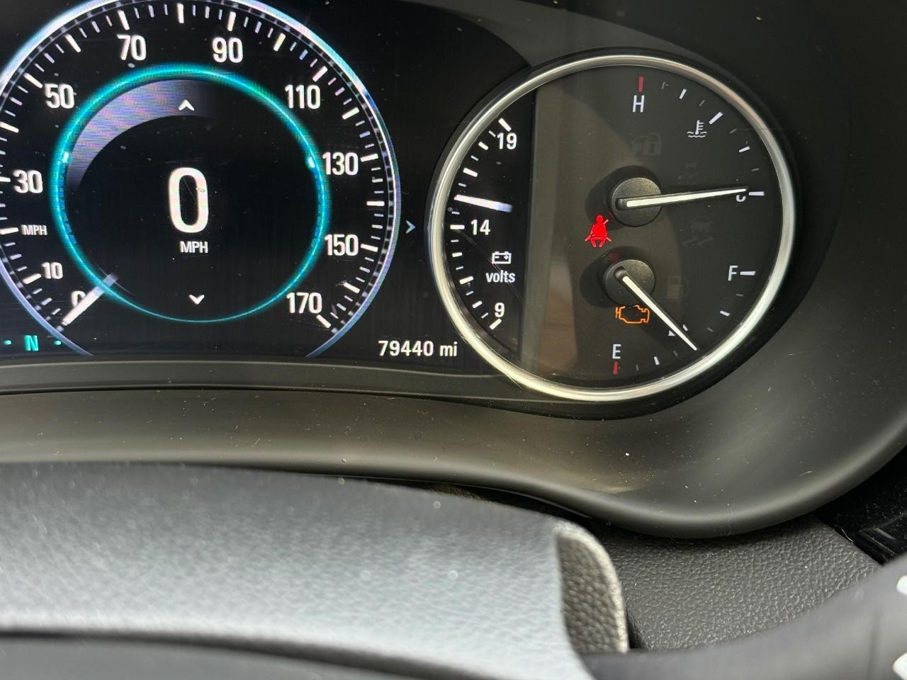 Buick Envision Vehicle Image 19