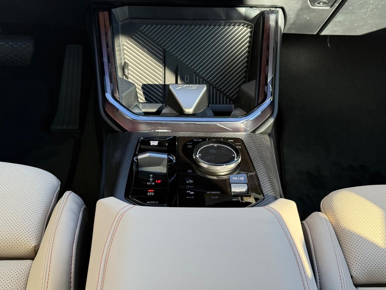 BMW X3 Vehicle Image 08