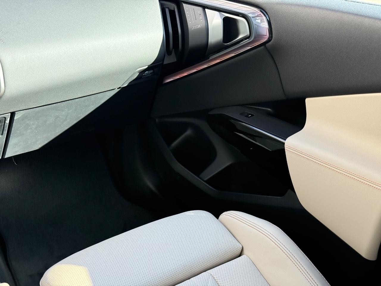 BMW X3 Vehicle Image 10