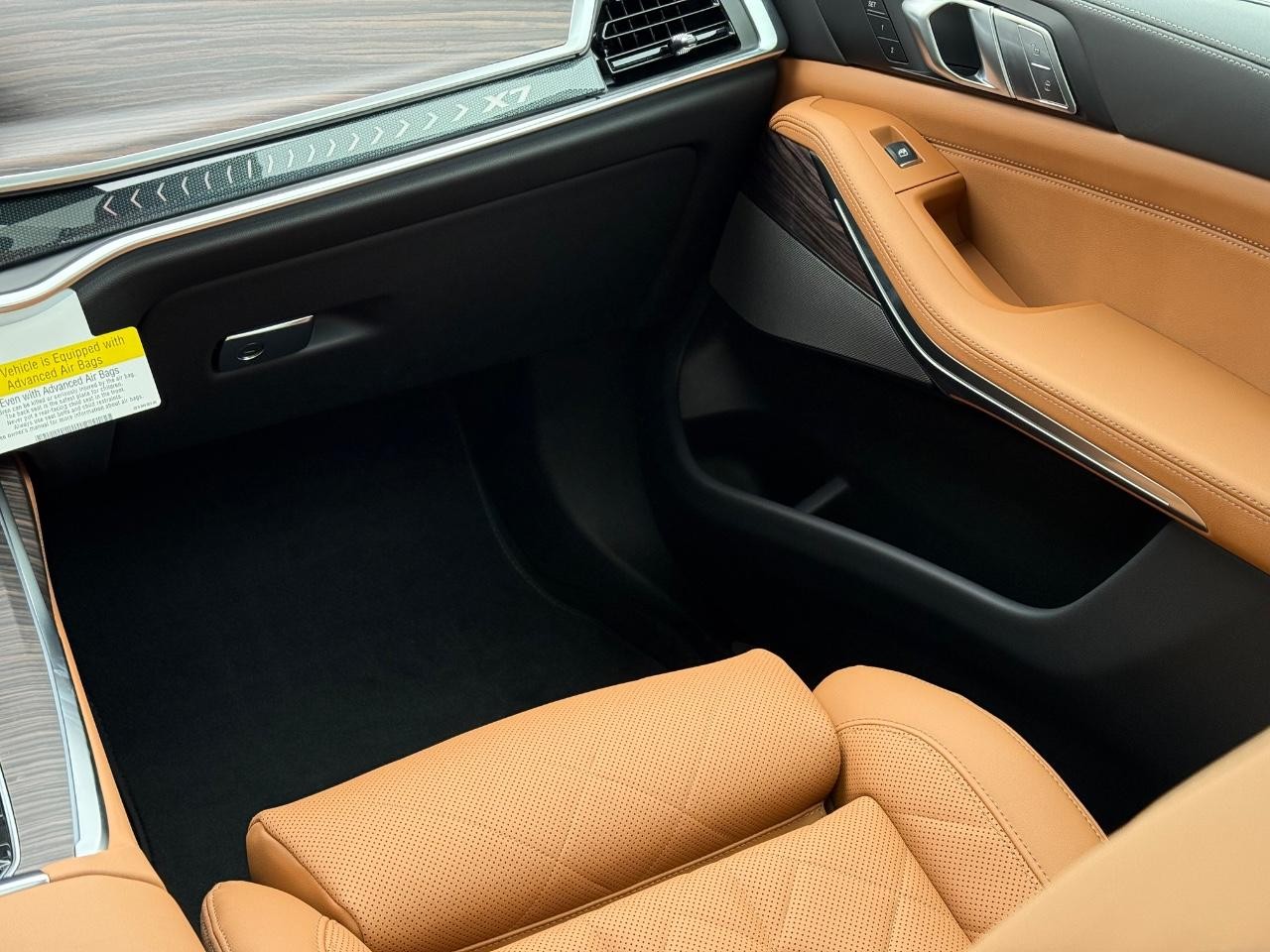 BMW X7 Vehicle Image 11