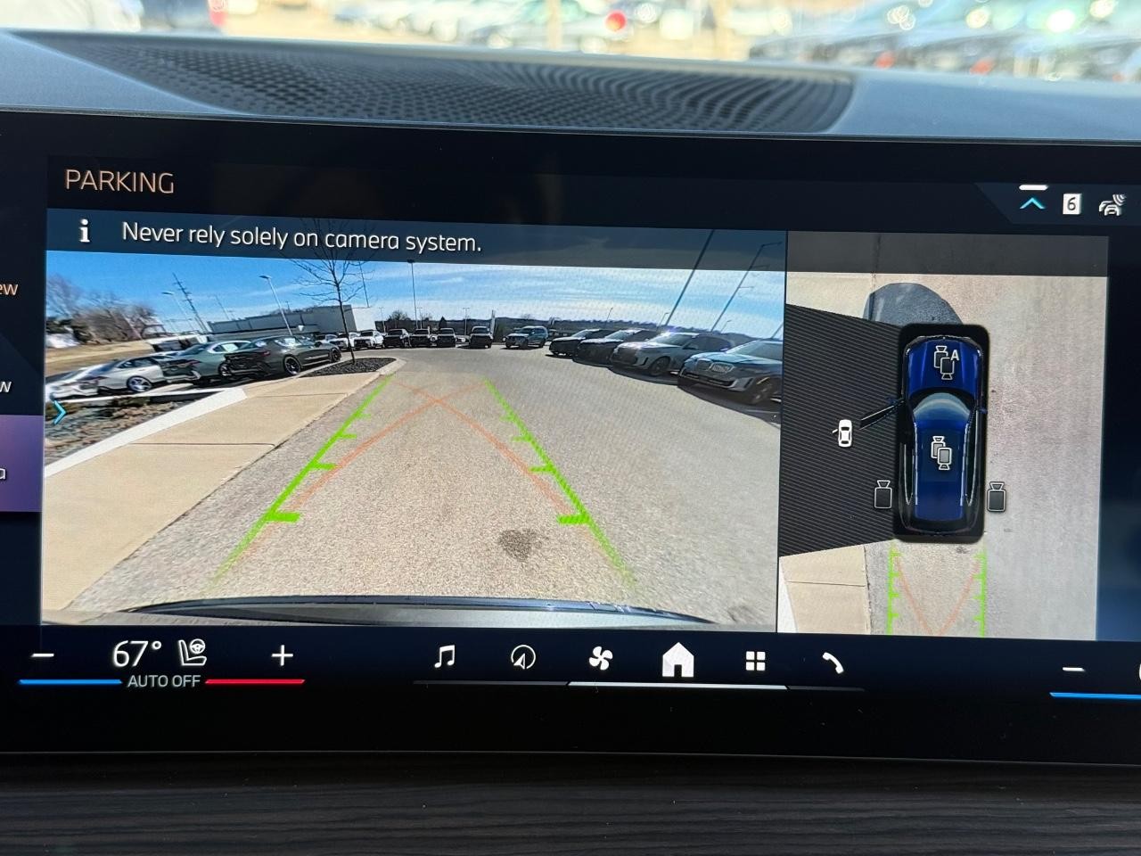 BMW X5 Vehicle Image 14