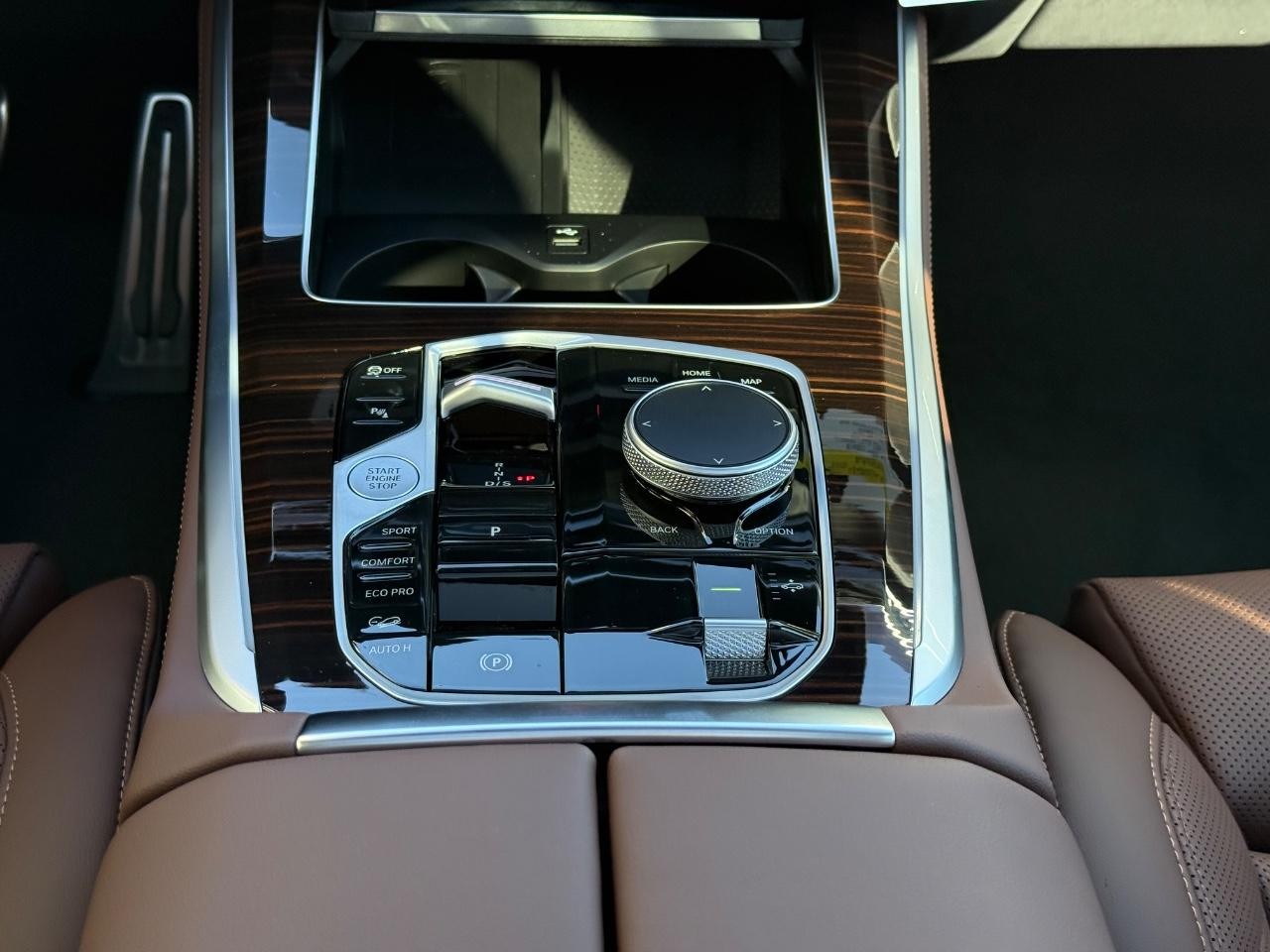 BMW X5 Vehicle Image 08