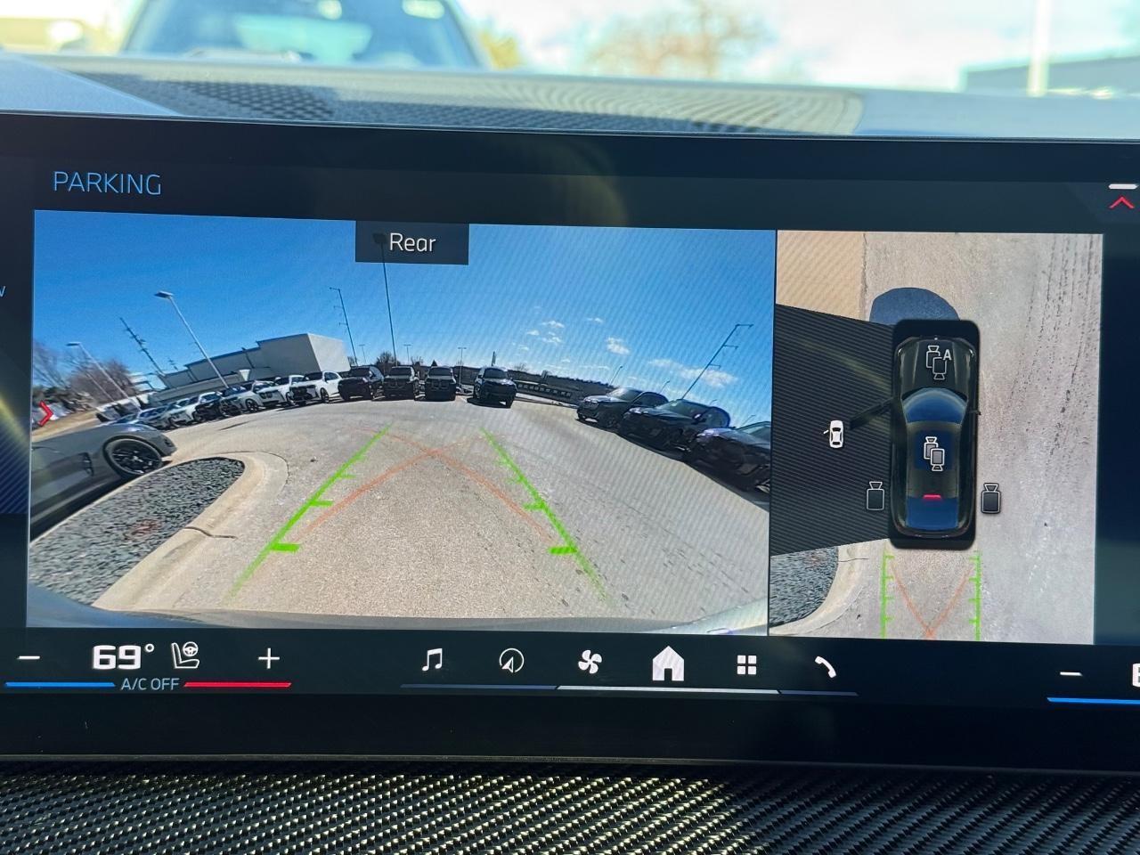 BMW X6 Vehicle Image 20