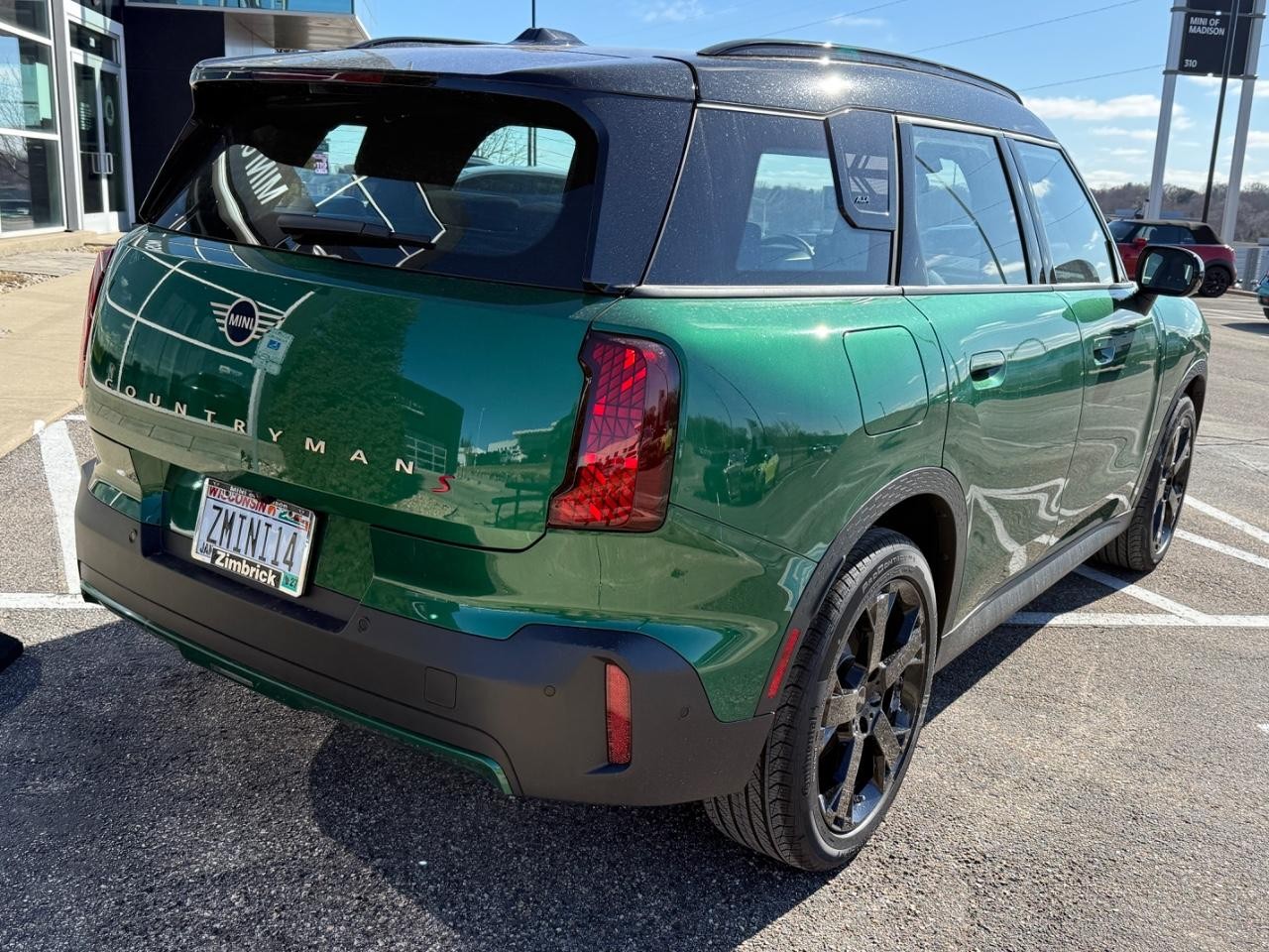 MINI Countryman Vehicle Image 03