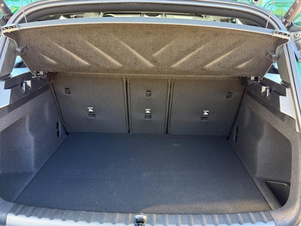 MINI Countryman Vehicle Image 05