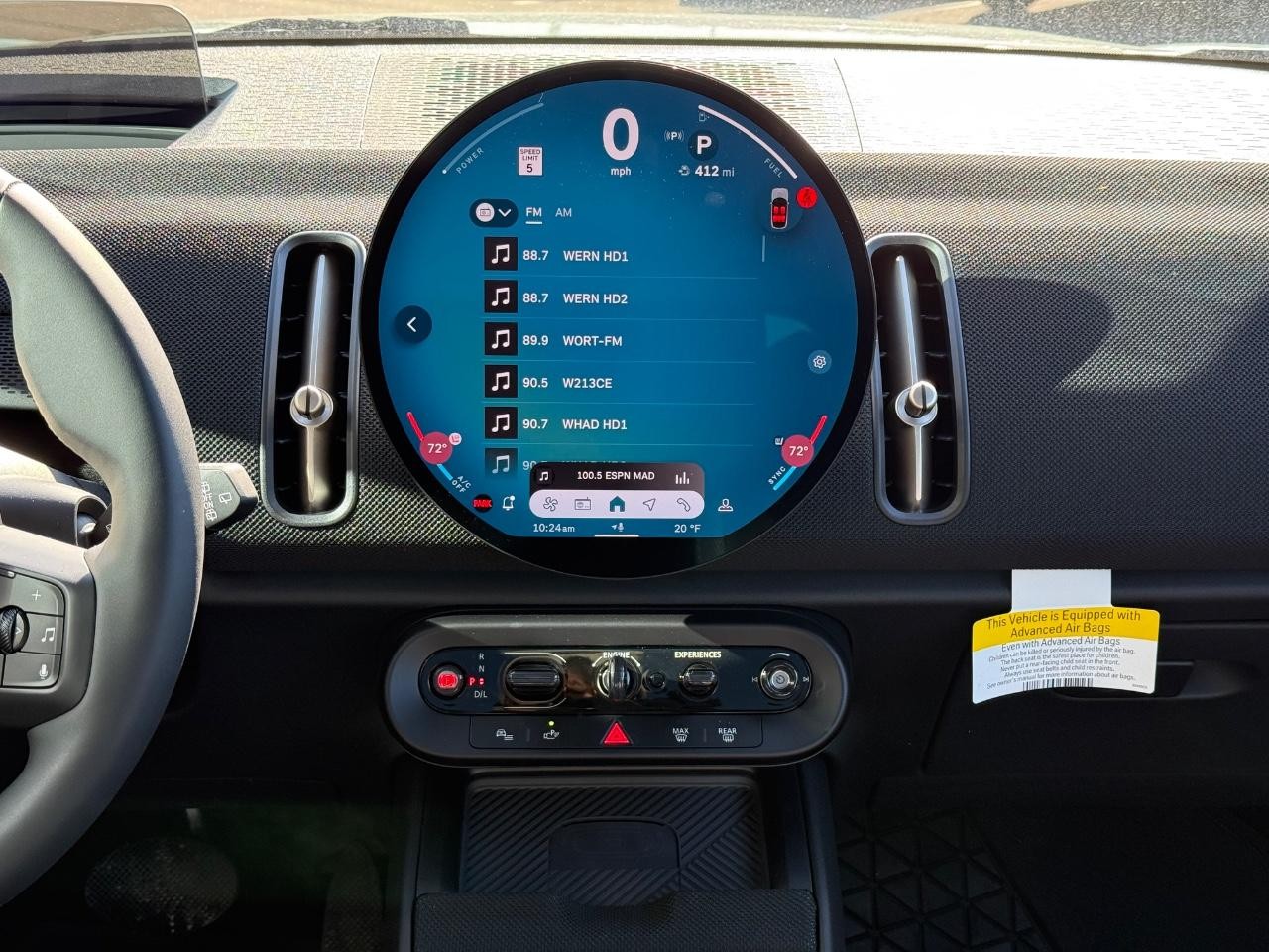 MINI Countryman Vehicle Image 12